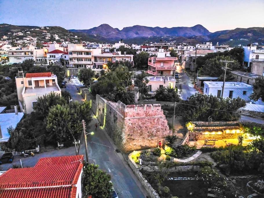 Heart Of Kissamos Apartment Luaran gambar
