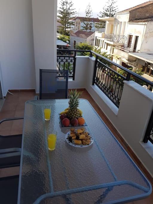 Heart Of Kissamos Apartment Luaran gambar